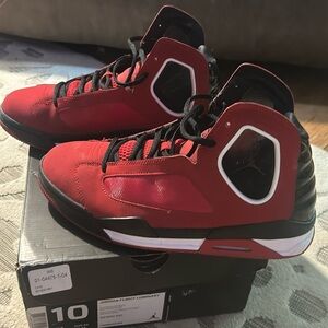 Men’s Jordan Flight Luminary size 10